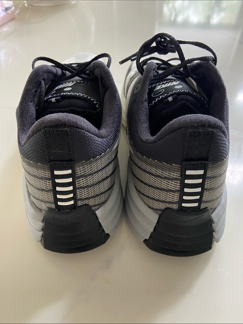 Nike Men’s Black, White and Gray Athletic Running Shoes - Picture 6 of 16